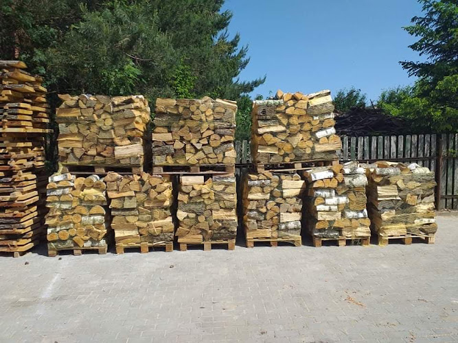 Centrum Opału Łomża Drewno opałowe Pellet sosnowy i liściasty